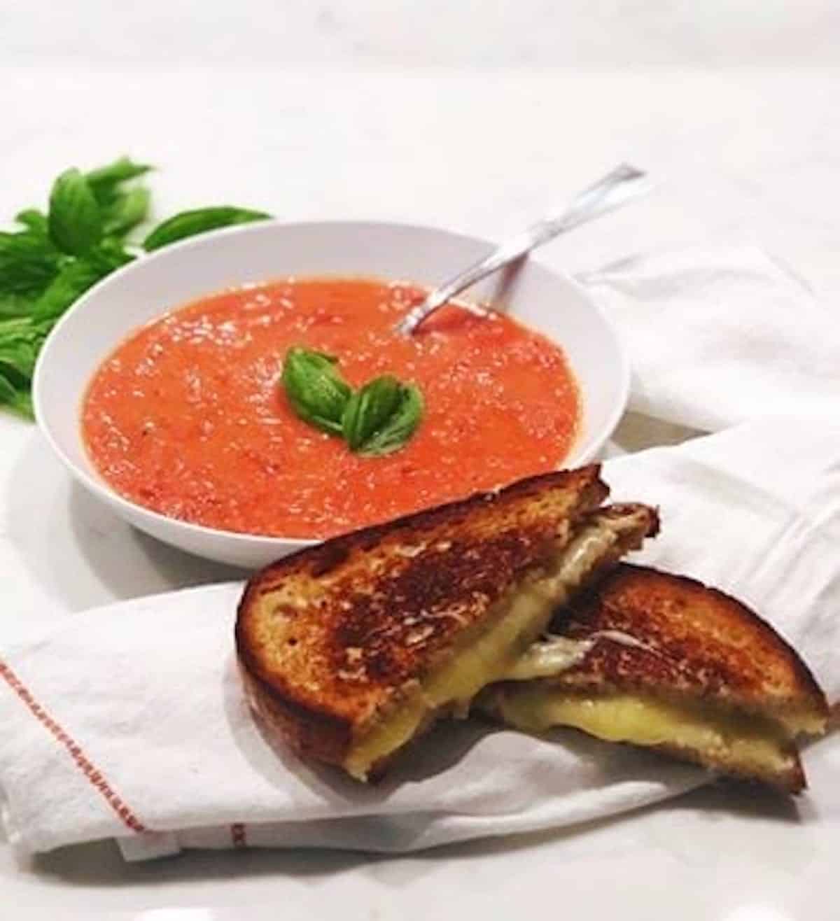tomato-soup-with-grilled-cheese