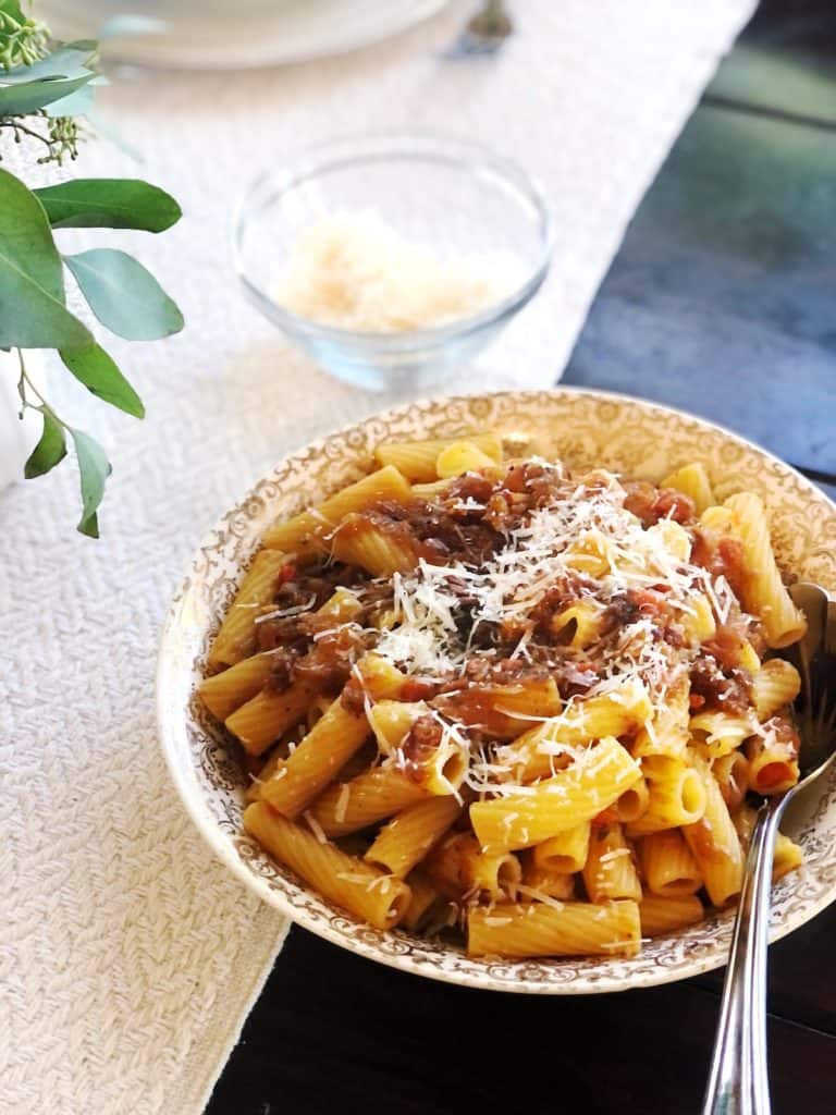 pasta genovese side view