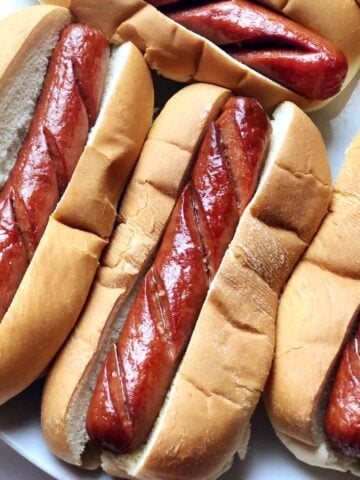 air fryer hot dogs in bun copy