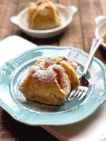 apple dumpling on plate