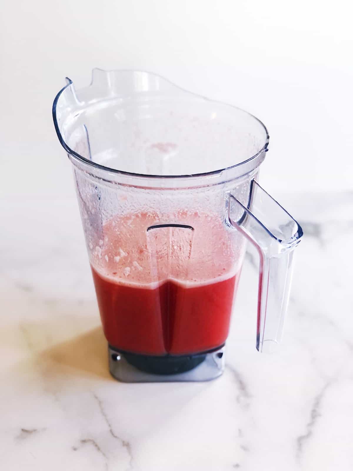 watermelon juice in blender