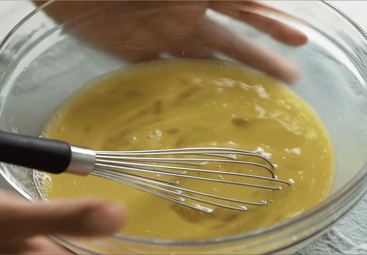 mixing wet ingredients