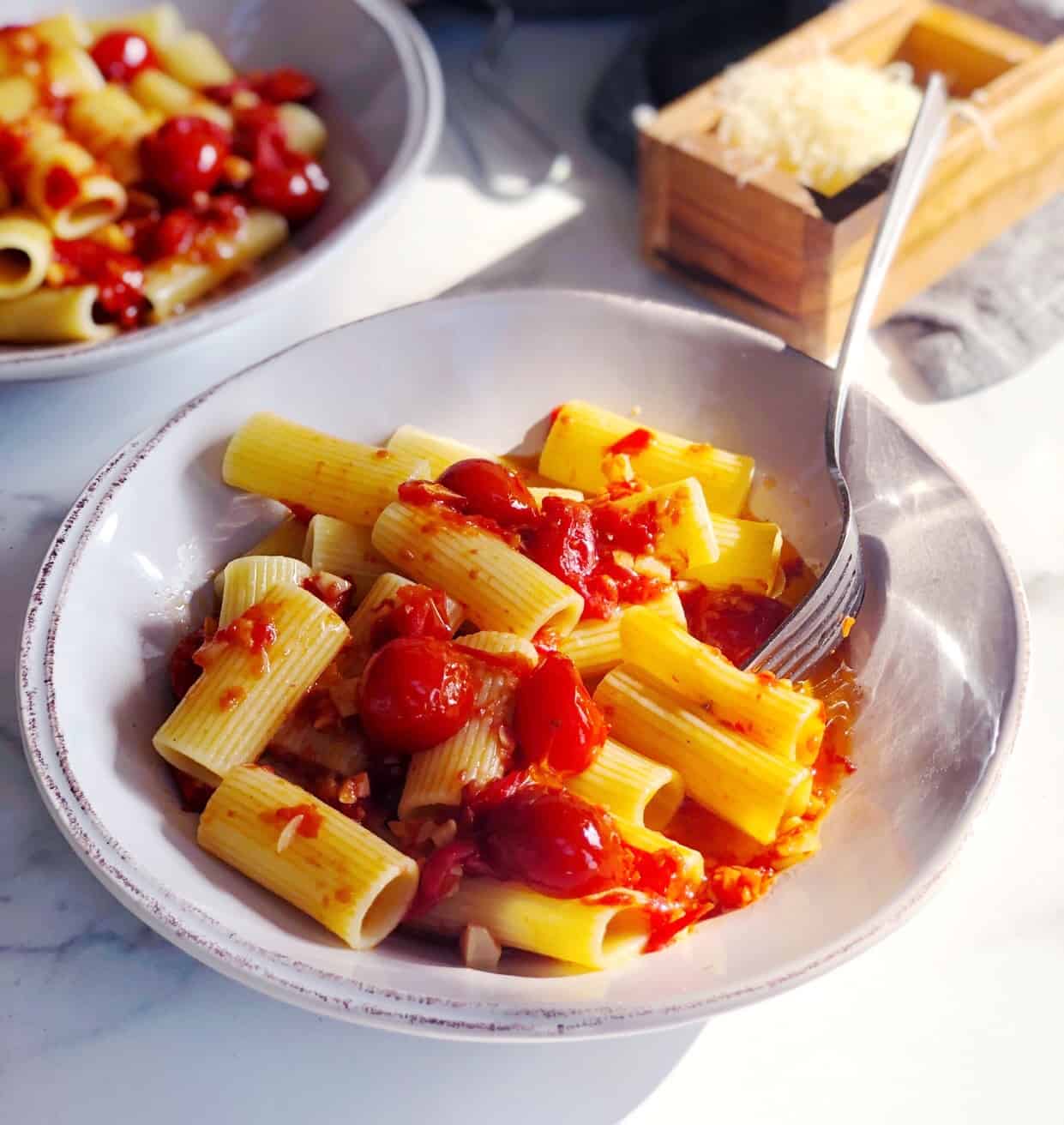 cherry tomato pasta in bowl