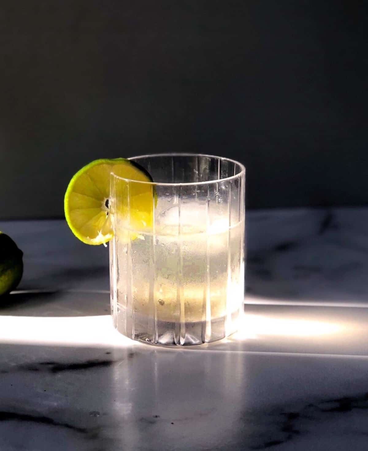 gimlet in rocks glass