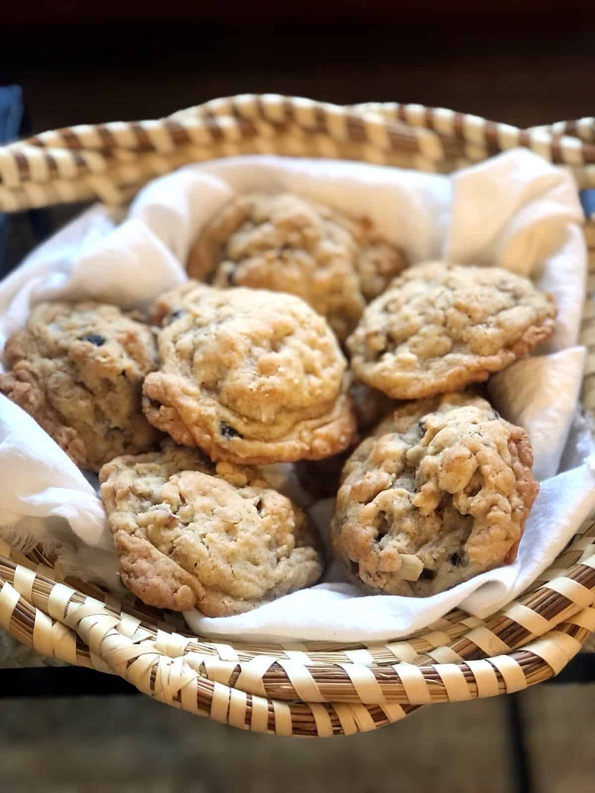 trail mix fruit and nut cookies