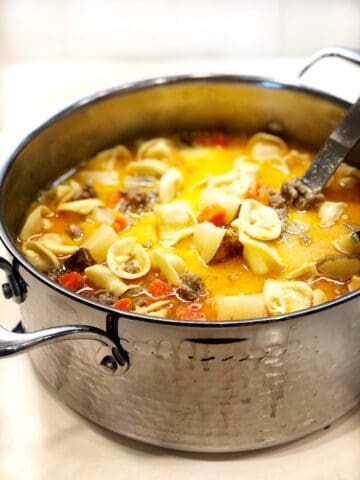 creamy sausage tortellini soup