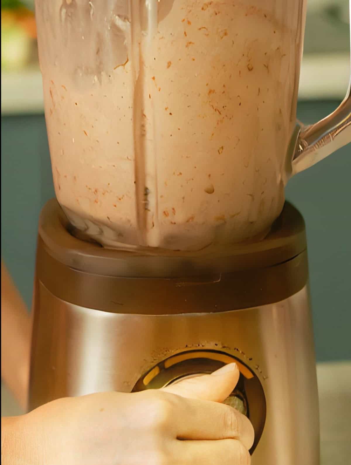 Blending the fudge bar ingredients in a blender.